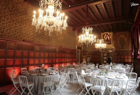 Historic and elegant gala dinner venue in central Barcelona with classical interiors.