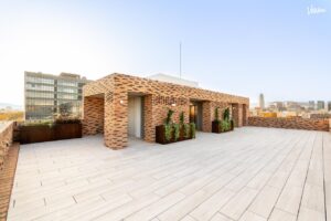 La Fábrica Co Rooftop Terrace 6th, creative rooftop terrace in Barcelona.