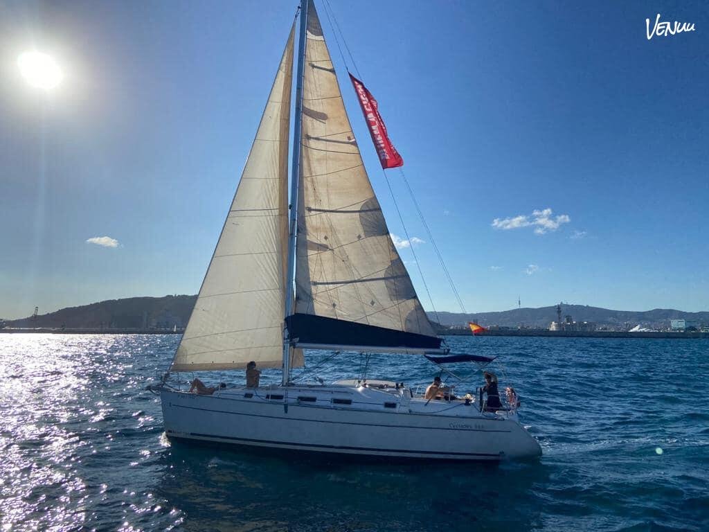 Private sailing venue for unique birthday celebrations on the Mediterranean.